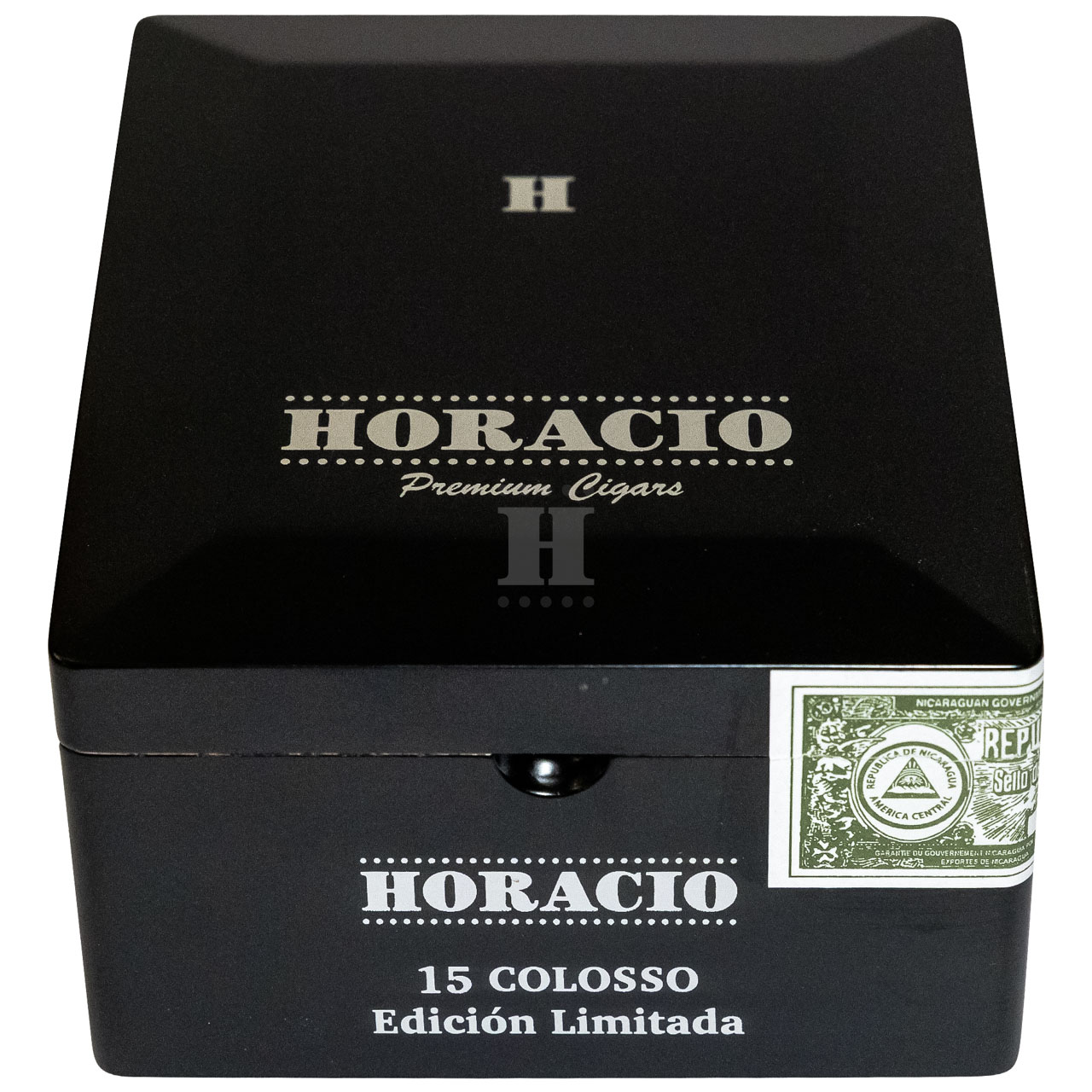 Horacio Colosso box close