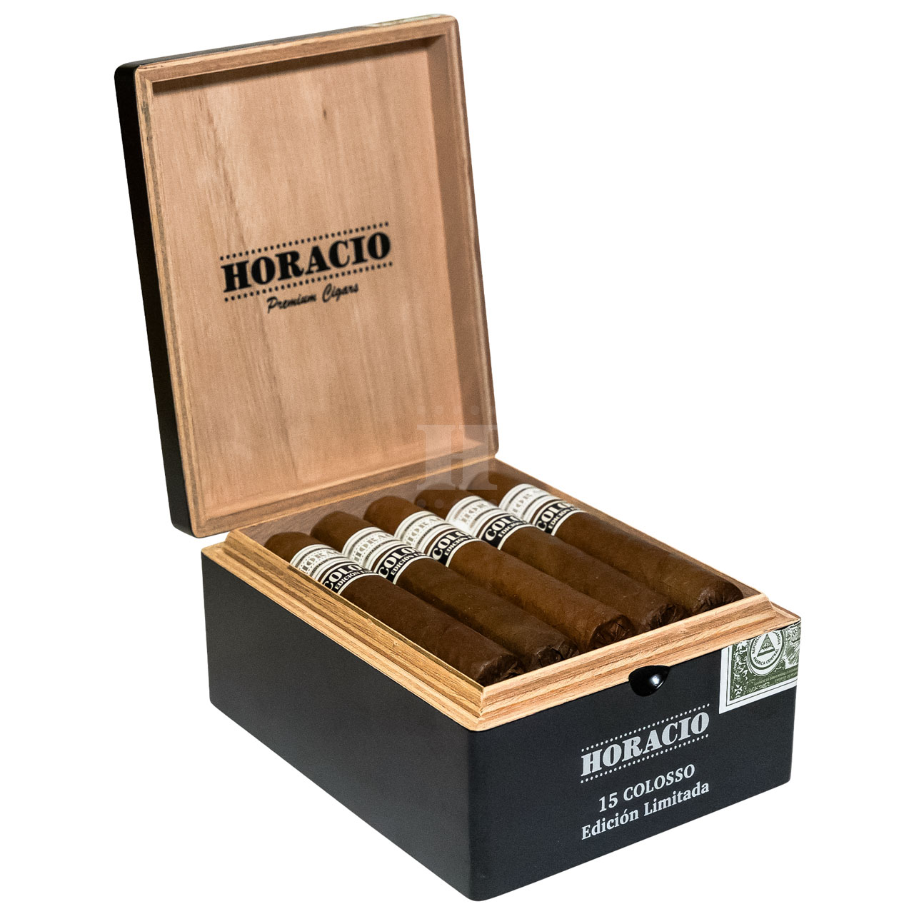 Horacio Colosso box open angle